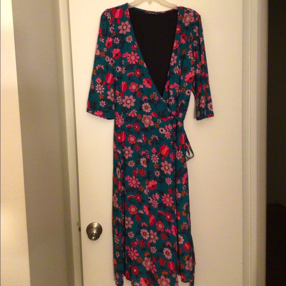 Eshakti Wrap dress🌸